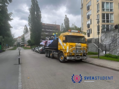 Scania 143